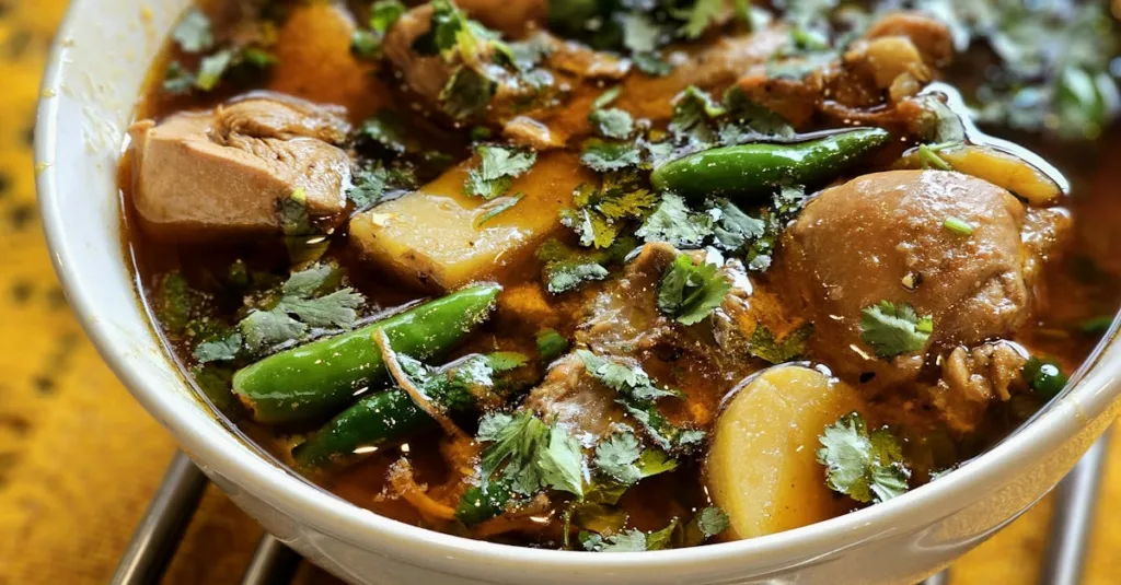 découvrez une recette authentique de cassoulet, ce plat traditionnel français riche en saveurs, parfait pour réchauffer vos repas en famille.