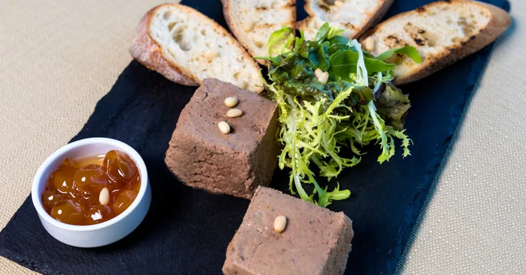 découvrez notre recette facile et savoureuse de pâté maison, idéale pour un apéritif gourmand et authentique.