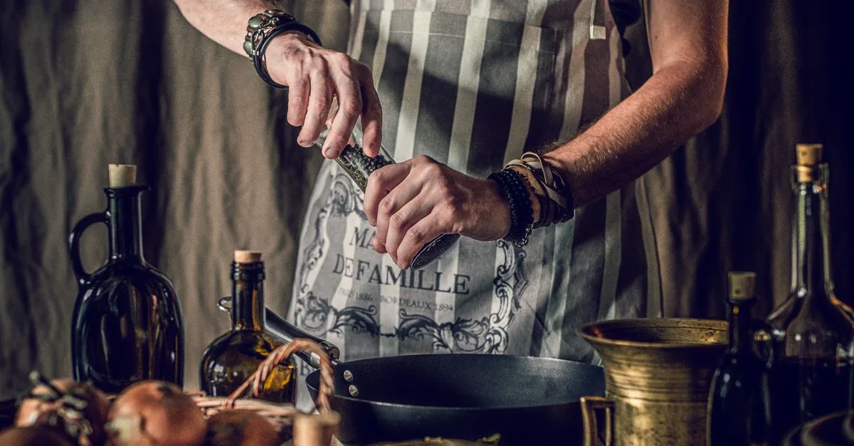 découvrez la gastronomie normande, ses saveurs authentiques, ses produits locaux et ses recettes traditionnelles riches en histoire et en goût.